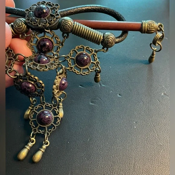 Vintage Bohemian Style Bun Maker Barrette influenced by Tibetan Victorian style - Picture 6 of 7